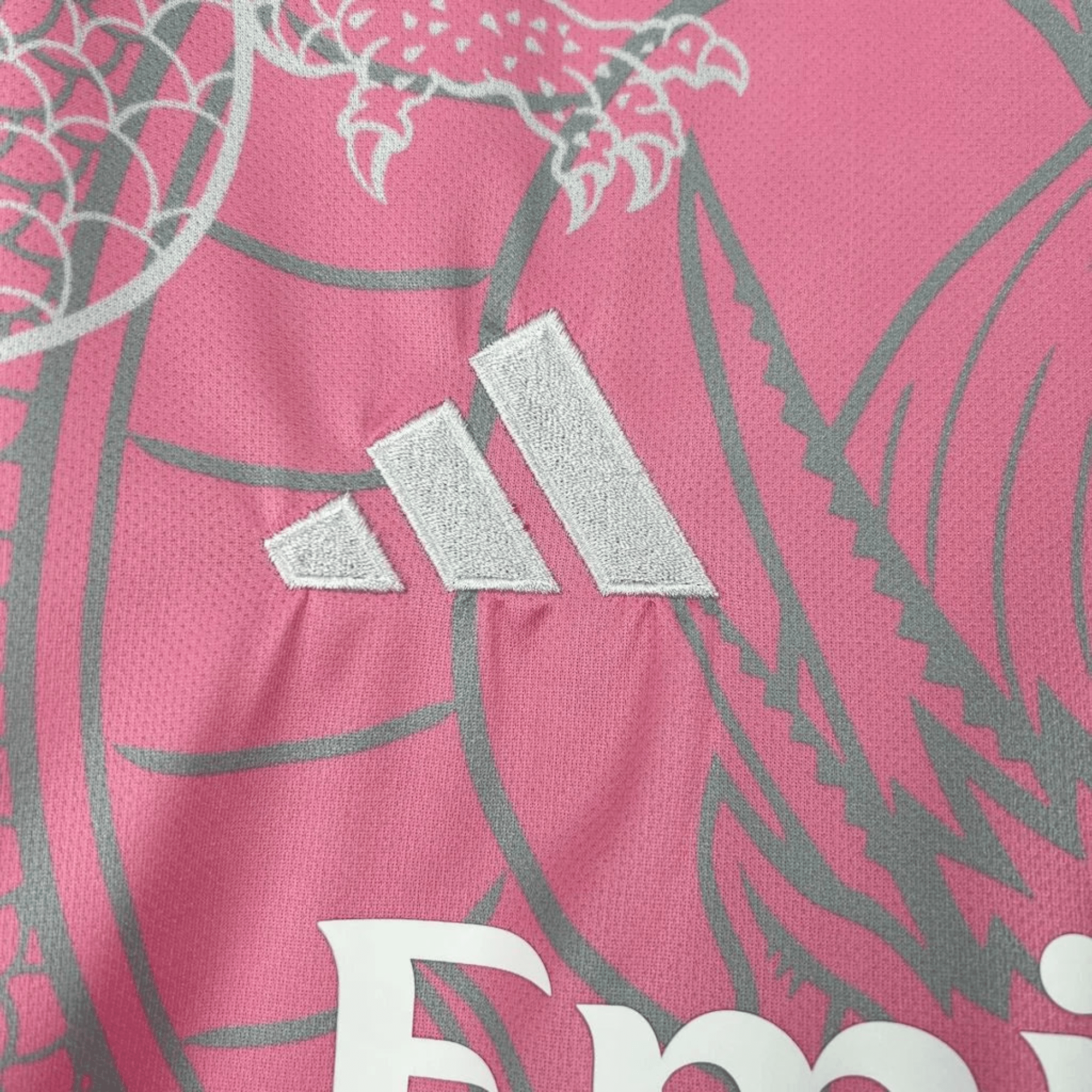 Real Madrid Pink Dragon Kit - LockerX