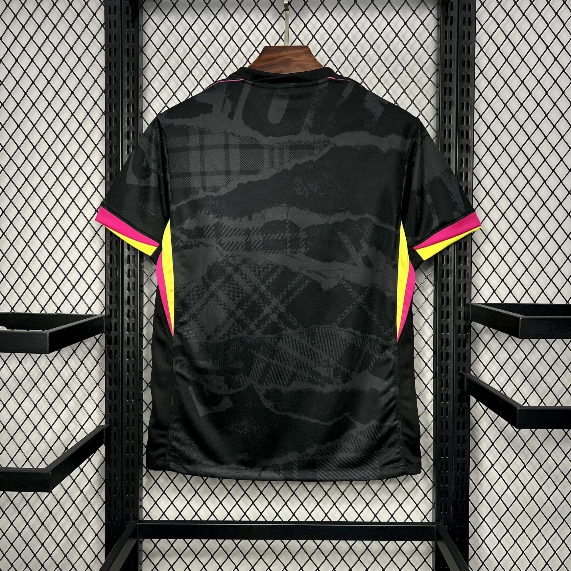 Chelsea Neon Lion Kit