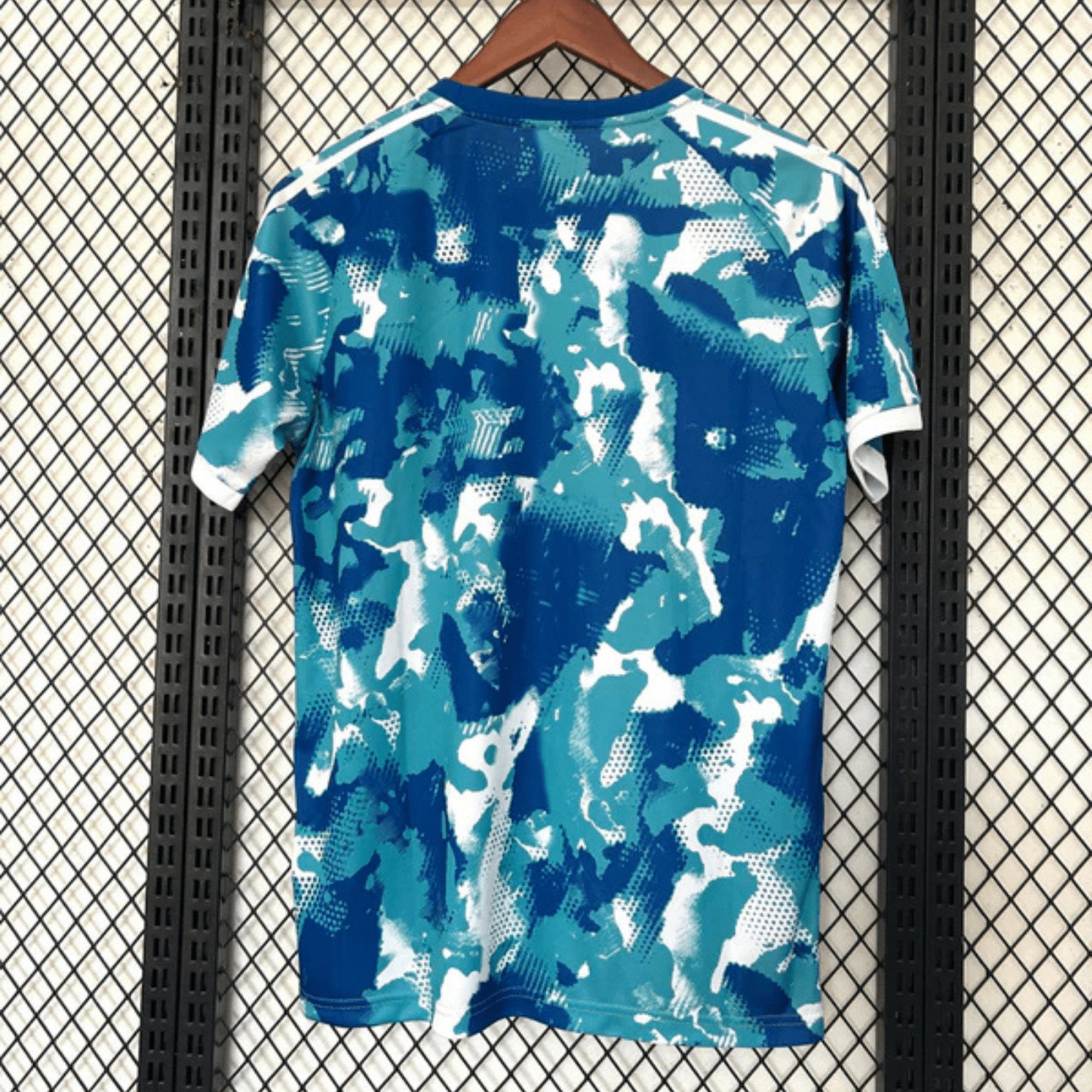 Real Madrid Ocean Camo Kit - LockerX
