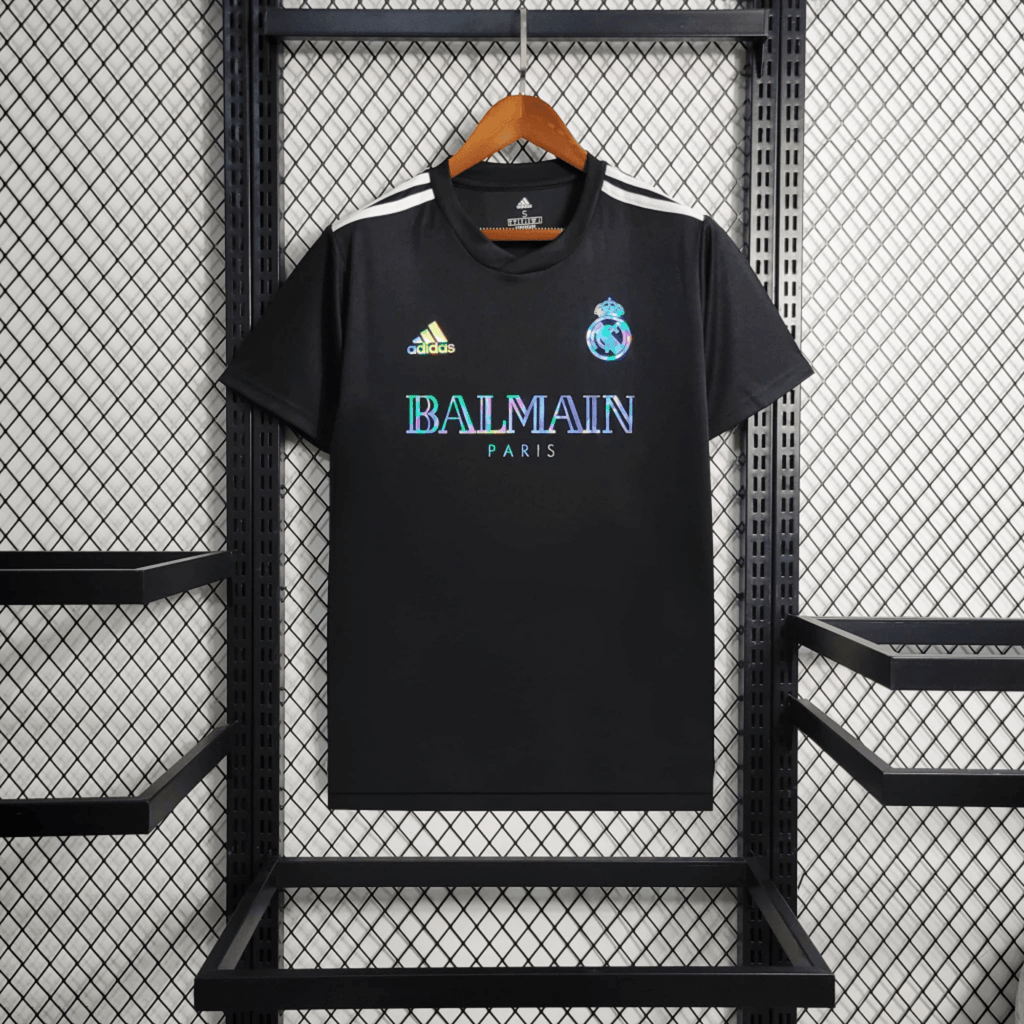 Real Madrid Noir Balmain Kit - LockerX